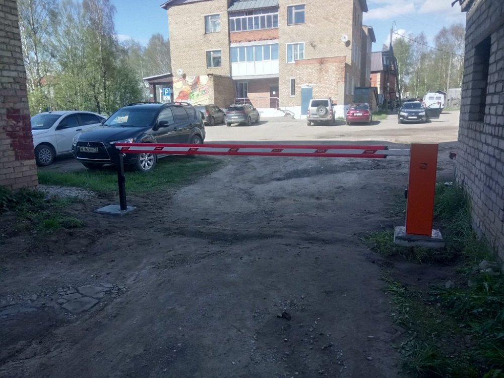Шлагбаум GARD4000 CAME